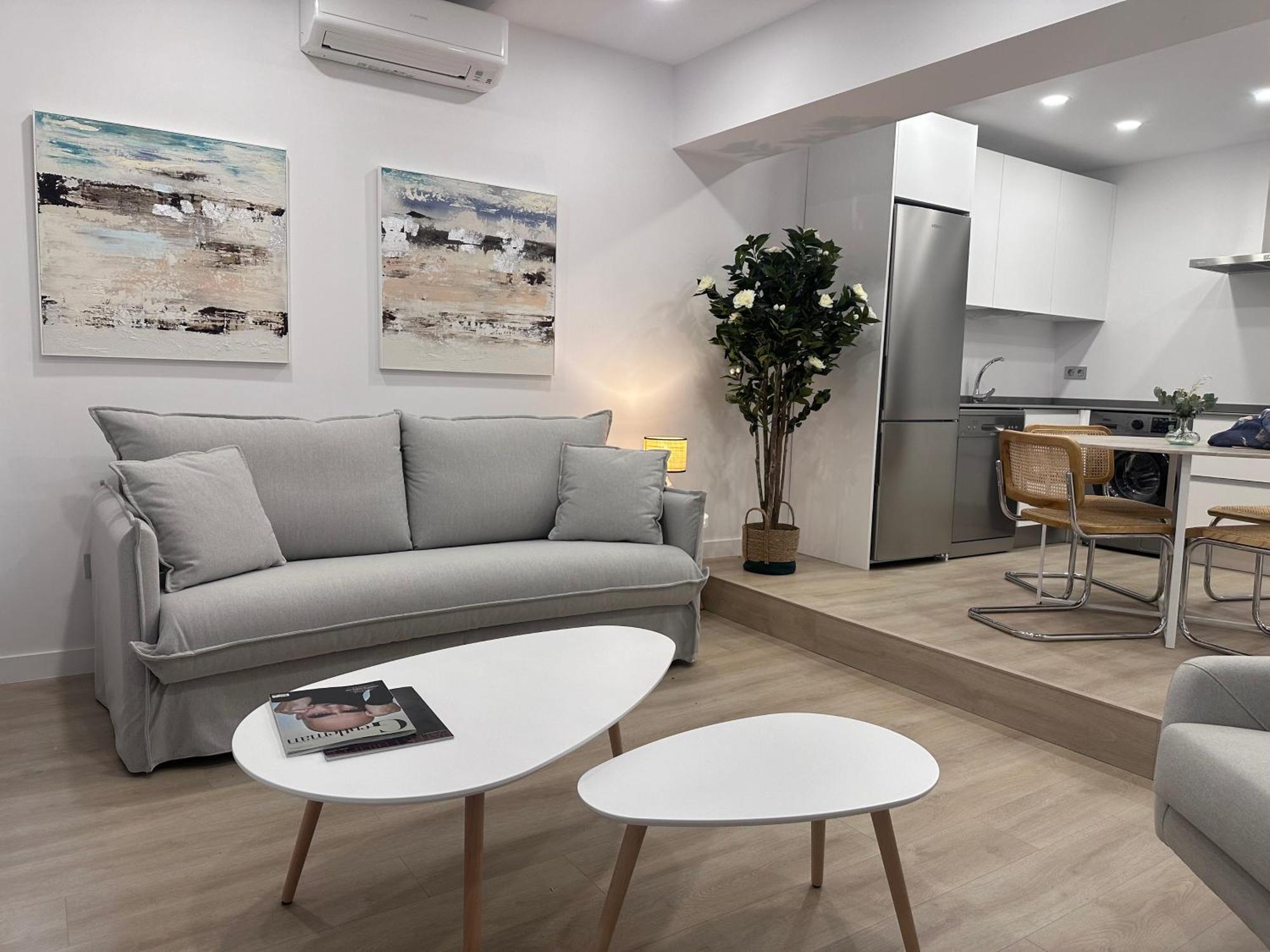 Apartamentos Paseo De La Estacion Salamanca Dış mekan fotoğraf