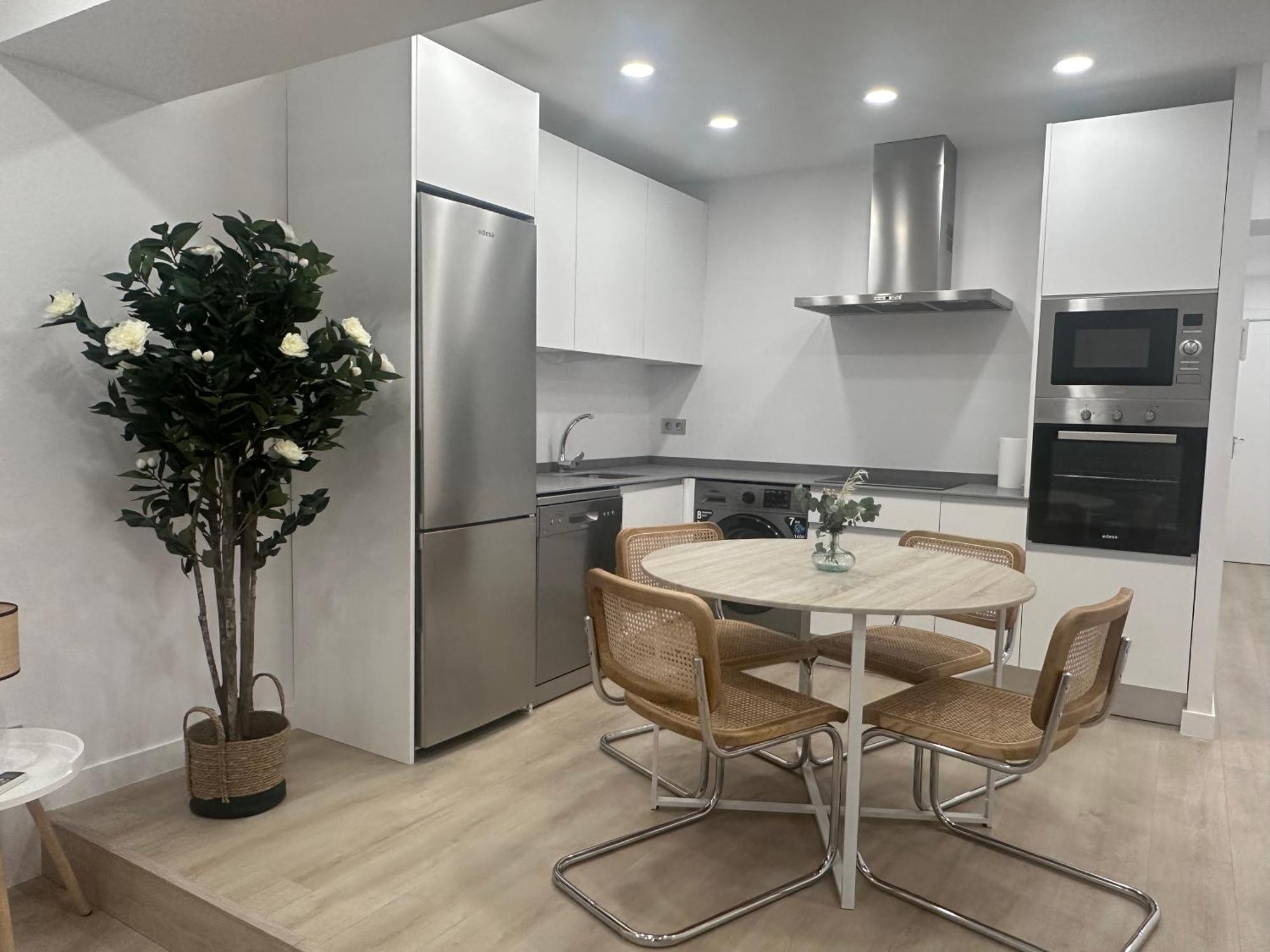 Apartamentos Paseo De La Estacion Salamanca Dış mekan fotoğraf